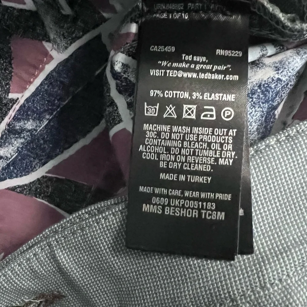 Ted Baker | Men's Beshor Slim Shorts